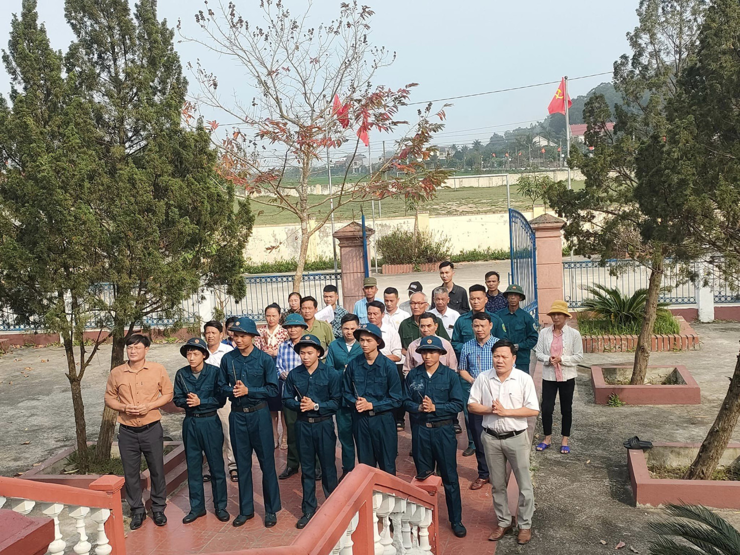 thắp hương DTN